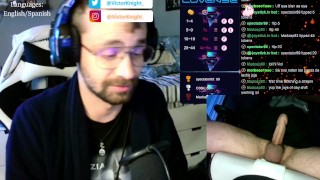 ¡Mis seguidores me ponen cachondo hasta que me corro!